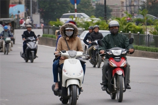 Không khí lạnh tăng cường, nhiệt độ miền Bắc giảm mạnh