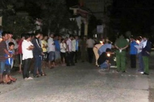 Em đâm chết anh, cha đến Công an đầu thú