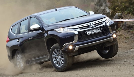 Mitsubishi Pajero Sport chính thức nhận đặt hàng tại Việt Nam