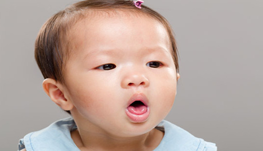 Những bài thuốc dân gian chữa viêm phổi cho trẻ cực dễ làm