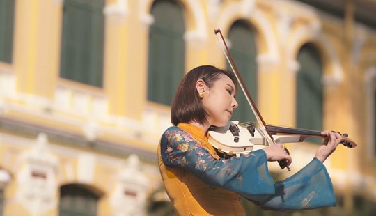 Nghệ sỹ violin nổi tiếng Hàn Quốc kết duyên với Việt Nam