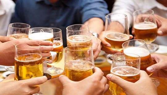 Con đường bia rượu tàn phá lá gan