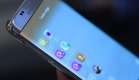 Galaxy S8 đánh bại iPhone 7 nhờ tính năng hoàn toàn mới