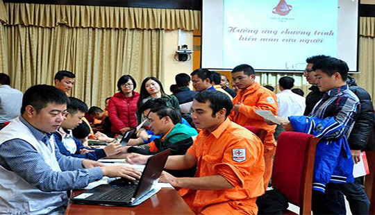 EVN HANOI - Những trái tim hồng