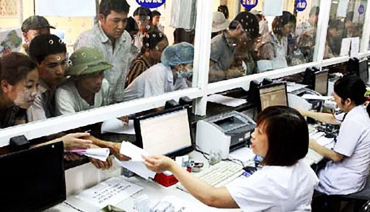 Sớm ban hành giá dịch vụ KCB cho người không có thẻ BHYT
