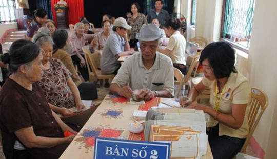 Cách tính chế độ hưu cho người tham gia BHXH cả bắt buộc và tự nguyện