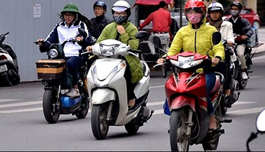 Đất liền đón không khí lạnh, bão Nock-ten đi vào Biển Đông