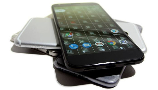 Google Pixel gặp sự cố bị đóng băng một cách ngẫu nhiên
