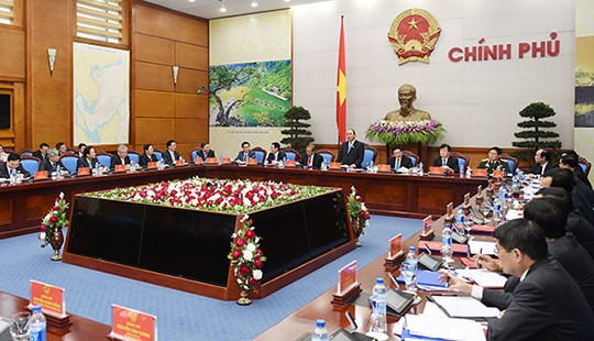Chấm dứt ngay tình trạng chè chén, xa hoa, lãng phí