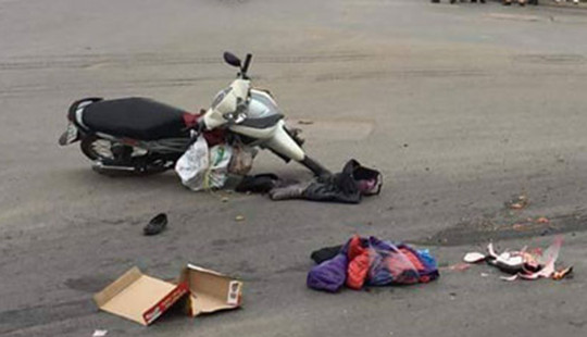 Hà Nội: Xe tải gây tai nạn khiến 3 người thương vong rồi bỏ chạy