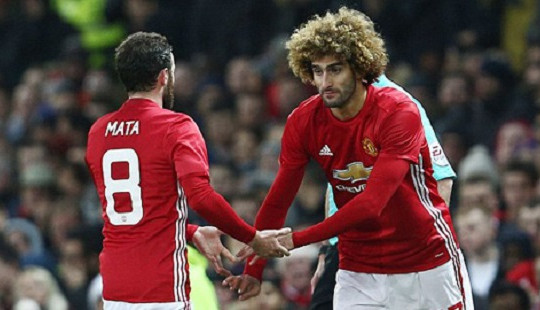 League Cup: Man Utd "lặng lẽ" vào chung kết?