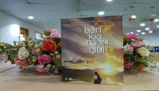 Cô gái trẻ 9X xuất bản sách về giáo dục