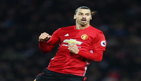 Ibrahimovic lại “thị uy” trước thềm đại chiến Liverpool