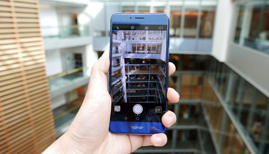 Honor 8 mới sẽ có RAM 6 GB, màn hình 5,7 inch QHD và máy ảnh kép