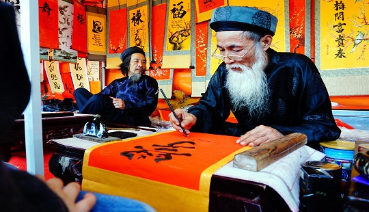 Xin chữ đầu Xuân: Nét đẹp trong văn hóa của người Việt