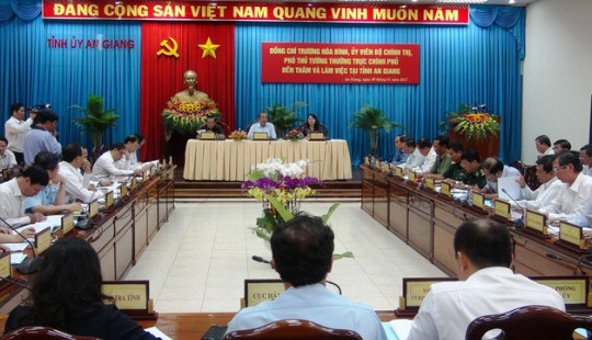 Phó Thủ tướng Trương Hòa Bình: An Giang phấn đấu có nhiều mô hình nông nghiệp thu nhập 500 triệu đồng/ha