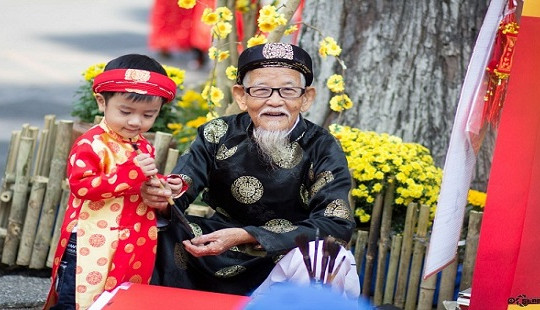 Những phong tục đón Tết truyền thống của người Việt