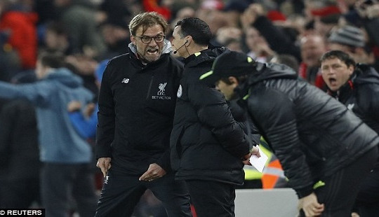 Jurgen Klopp đối mặt với án phạt từ FA?