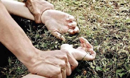 Sang chúc Tết, chở cháu bé 3 tuổi đi hiếp dâm