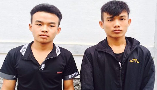 2 thanh niên kéo bé gái vào vườn mía hiếp dâm