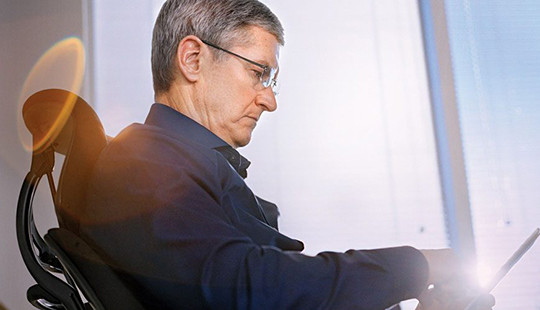 Tim Cook đánh giá AR là sản phẩm lý tưởng như iPhone