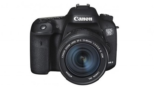 Canon giới thiệu 3 sản phẩm giá rẻ