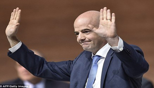 Chủ tịch FIFA cho rằng có thể nhiều quốc gia cùng đăng cai World Cup