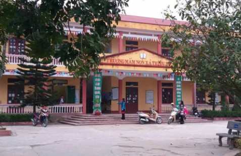 Trường mầm non thu tiền của phụ huynh để hỗ trợ giáo viên vì...lương thấp