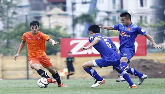 HLV Hoàng Anh Tuấn dự khán, U18 Việt Nam hòa U19 Vân Nam