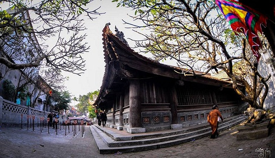 Mê mẩn ngôi làng cổ gần 400 năm tuổi bên dòng sông Cầu