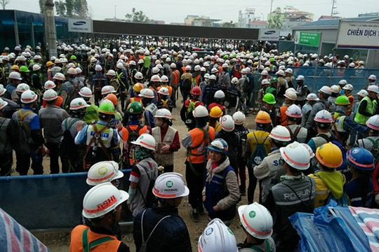 Hàng chục công nhân ẩu đả tại công trường nhà máy Samsung Bắc Ninh
