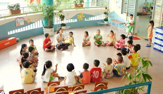 Điều chuyển giáo viên xuống dạy mầm non, vẫn còn nhiều lo ngại