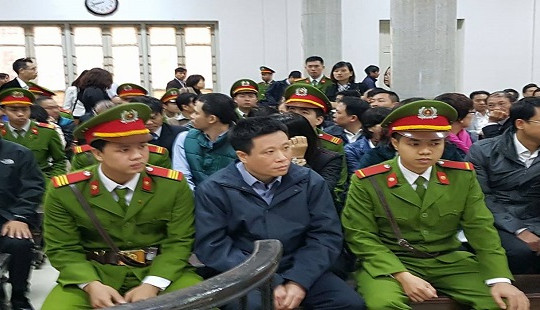 Xét xử Hà Văn Thắm và đồng phạm: Tòa quyết định trả hồ sơ điều tra bổ sung