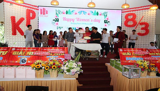 Địa ốc Kim Phát tưng bừng với các hoạt động ngoài trời Team Building