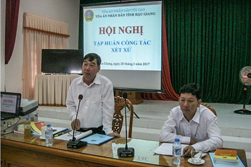 TAND tỉnh Hậu Giang: Tập huấn nghiệp vụ công tác xét xử năm 2017