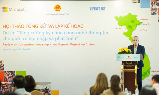 Hơn 50.000 trẻ em vùng khó tiếp cận chương trình tin học ứng dụng và khoa học máy tính
