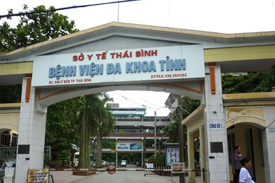 Thái Bình: Nam bệnh nhân rơi từ tầng 8 xuống đất tử vong