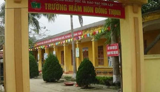 Trẻ 4 tuổi bị cô giáo véo chảy máu tai