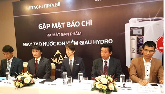 Dùng nước chứa ion kiềm tốt cho sức khỏe, ngăn ngừa ung thư