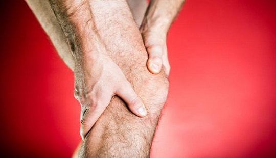 Ăn nhiều dầu mỡ, carbohydrate dễ bị viêm khớp xương