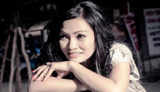 Minh Tuyết nhắc lại chuyện Phương Thanh tiêu xài hoang phí và lý do ế đến giờ