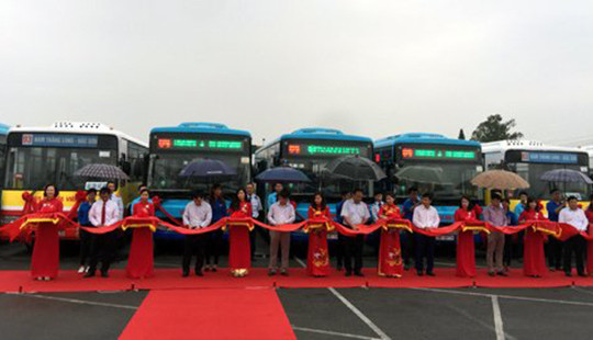 Hà Nội: Khai thác 2 tuyến xe buýt mới, kết nối trung tâm với ngoại thành