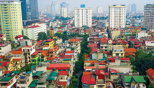 “Dùng kính lúp để soi voi”