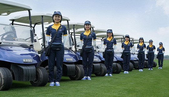 Khai trương sân golf 36 hố tiêu chuẩn quốc tế