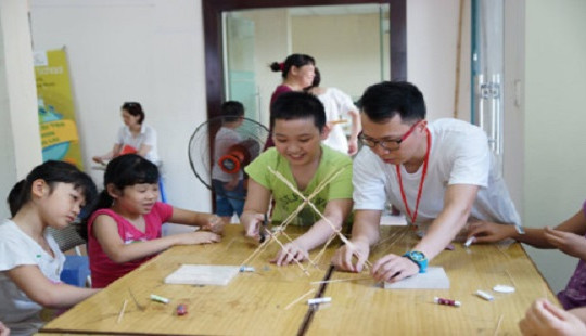 Ngày hội STEM: Học sinh sẽ dùng khoai tây tạo ra nguồn điện thắp sáng