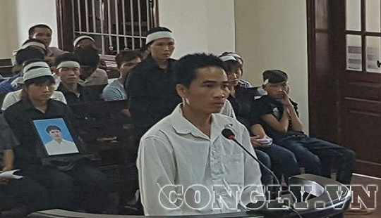 Công an xã giết người vì đàn dê