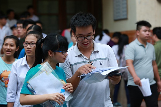 Thí sinh "thở phào" với đề tham khảo môn Toán lần 3