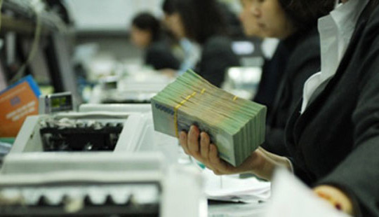 Tập trung vốn vào lĩnh vực sản xuất, lĩnh vực ưu tiên