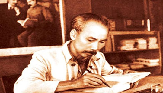 Phụng công thủ pháp theo lời Bác