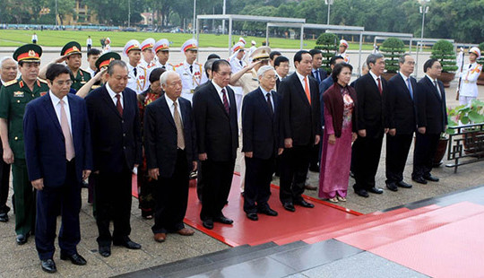 Lãnh đạo Đảng, Nhà nước vào Lăng viếng Chủ tịch Hồ Chí Minh